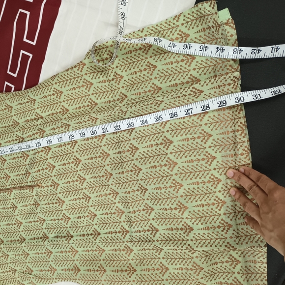 Biba coppr printed short kurti - Picture 5 of 8